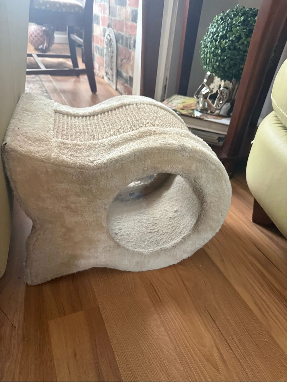Cream fish shaped Cat Scratcher Lounge